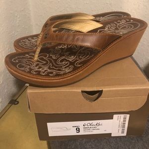 Olukia wedge leather sandal